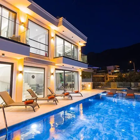 Moonset Kalkan カシュ
